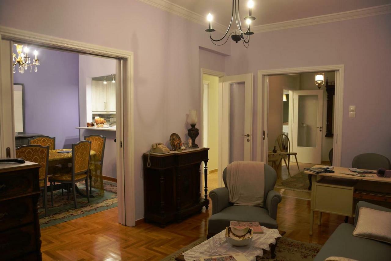 Vintage, Spacious Apartment In The Heart Of Athens! Kültér fotó